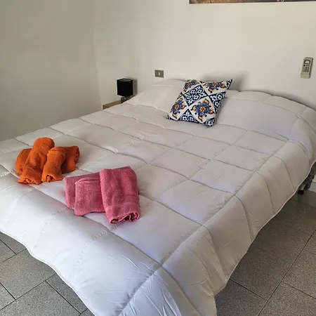 アパート Casa Indipendente Adelina Tertenìa